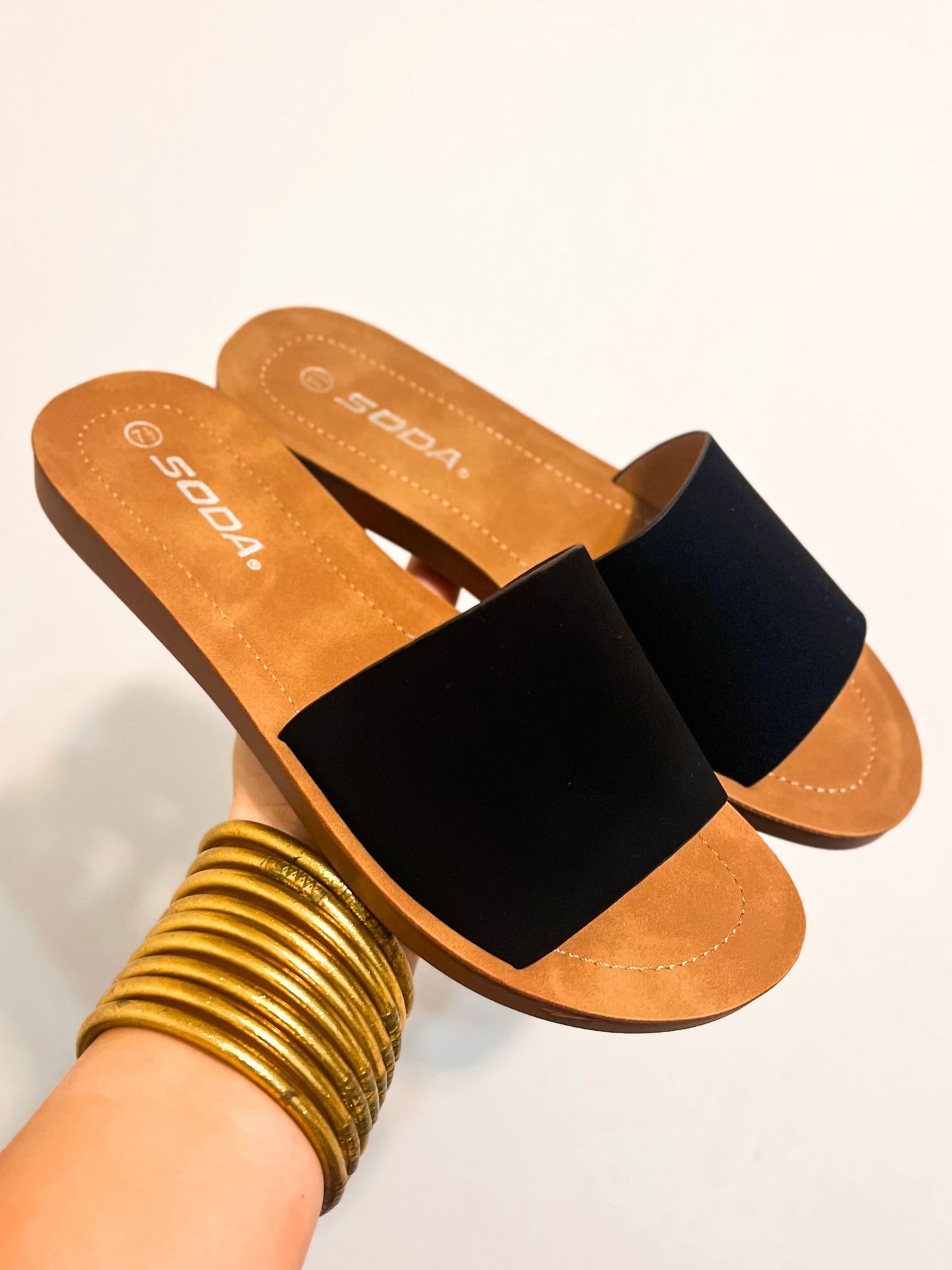 Black Efron Sandals